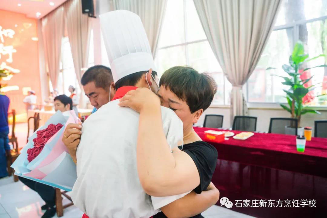 @同學們，假期在家和爸媽相處的保鮮劑原來是......