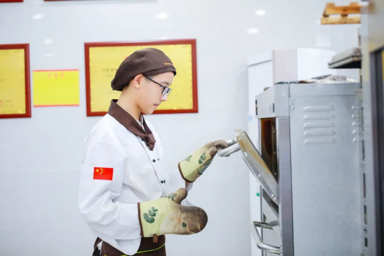 00后學什么技術好？汽修、廚師、計算機哪個好？