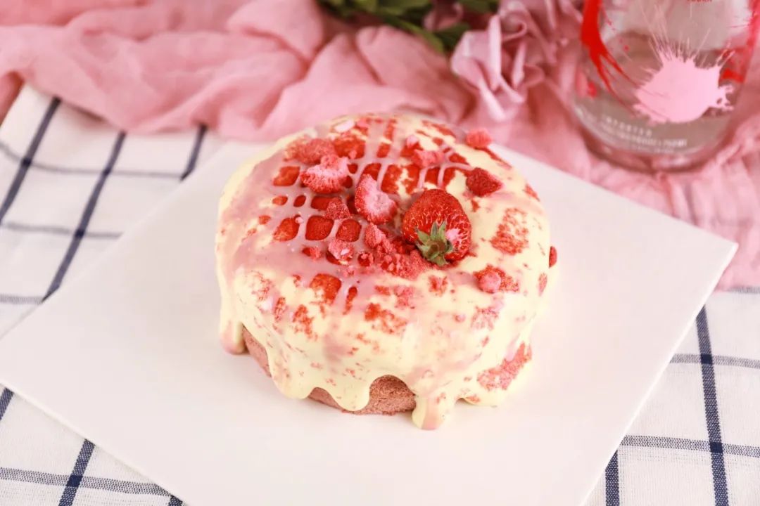 冬日定 | 一定要吃甜甜的草莓蛋糕??！