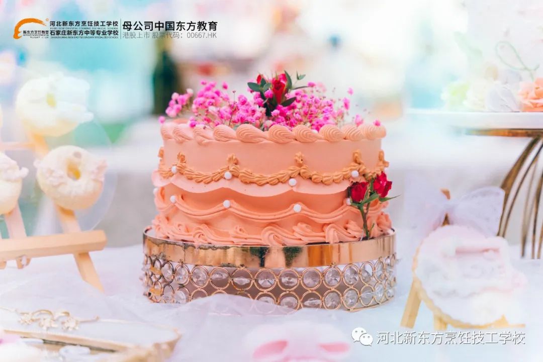 為什么女生適合學西點烘焙？那是對浪漫精致生活直觀的追逐……