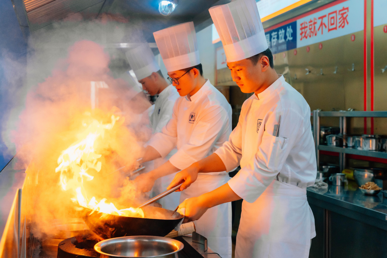 什么工作不會被AI替代?揭秘就業難背后的真相！