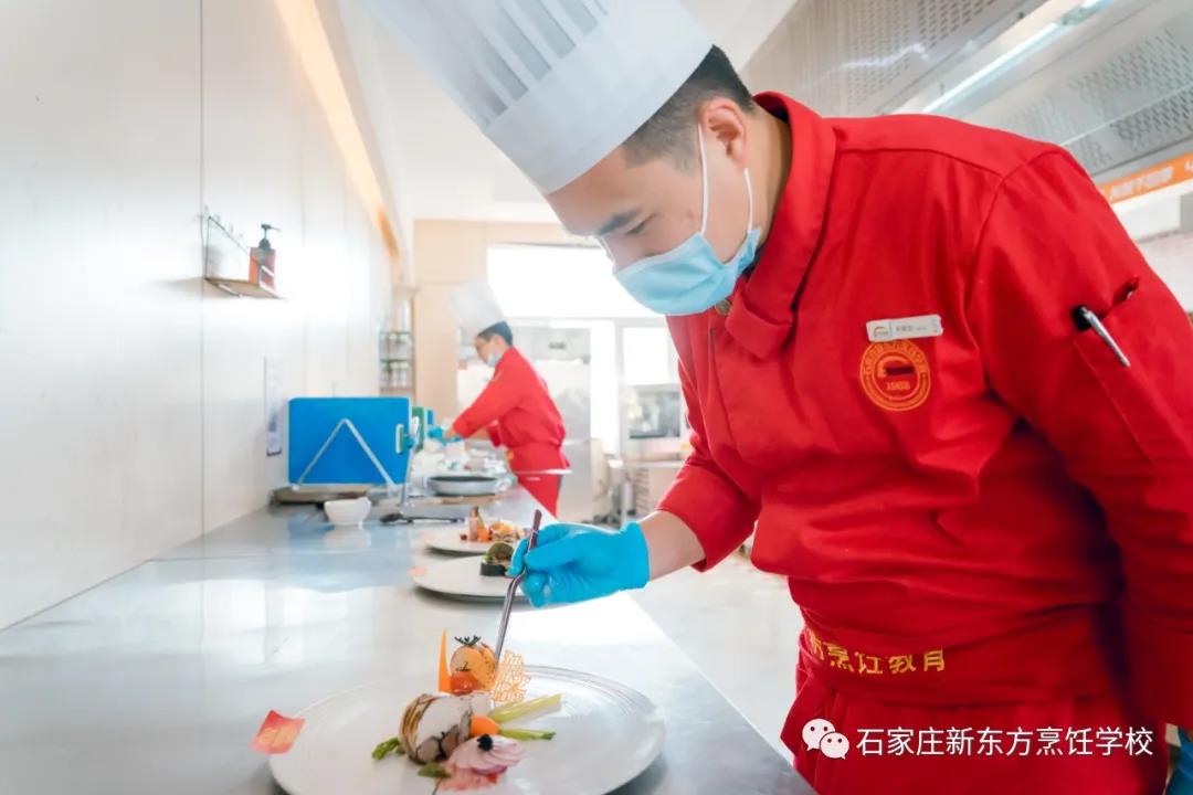 鑄技能之舟 揚發展之帆丨教師技能大比武看河北新東方師者風范！(圖8)